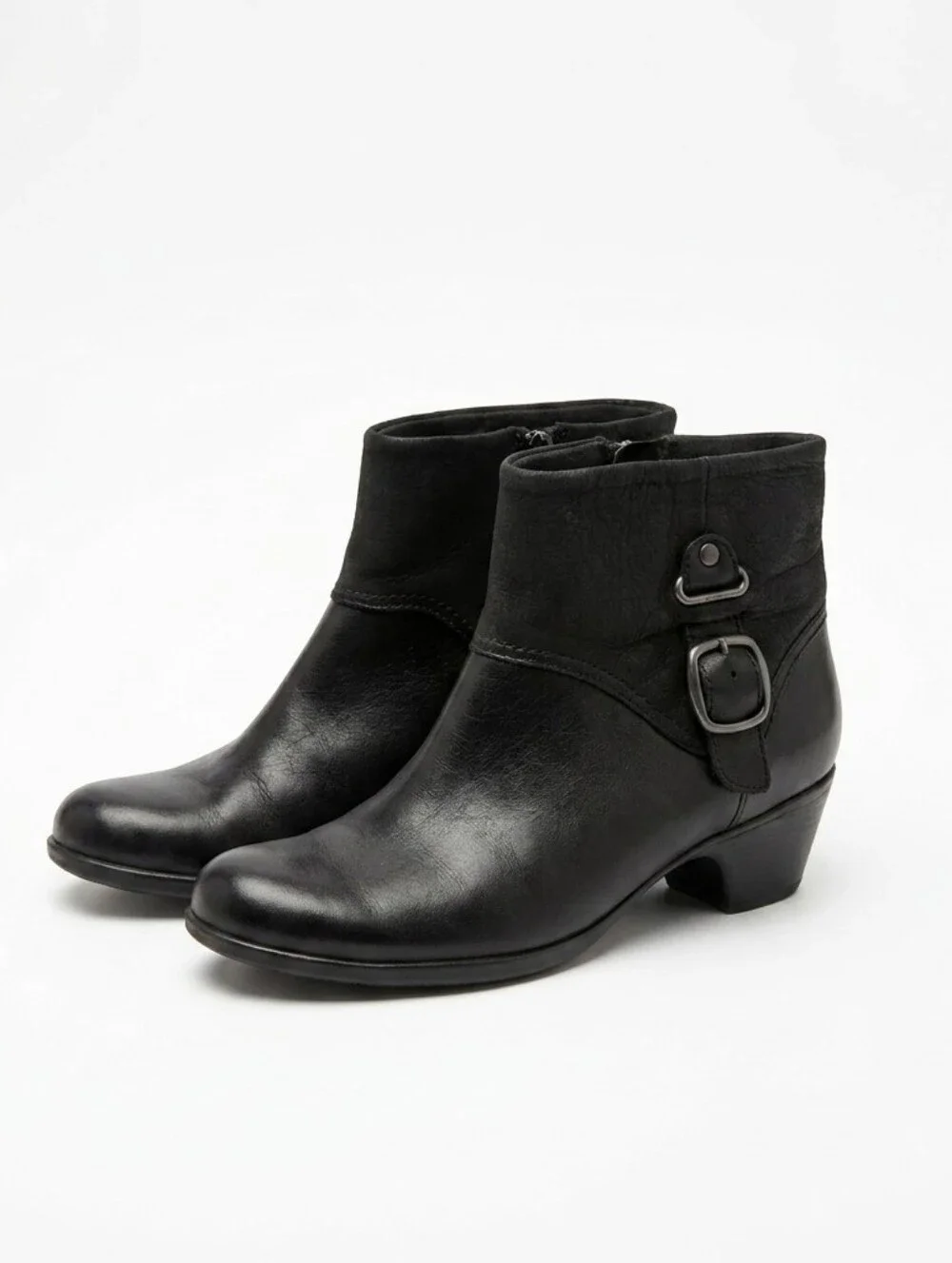 Clarks Artisan Ingalls Nile black leather and suede ankle bootie Womens 10M